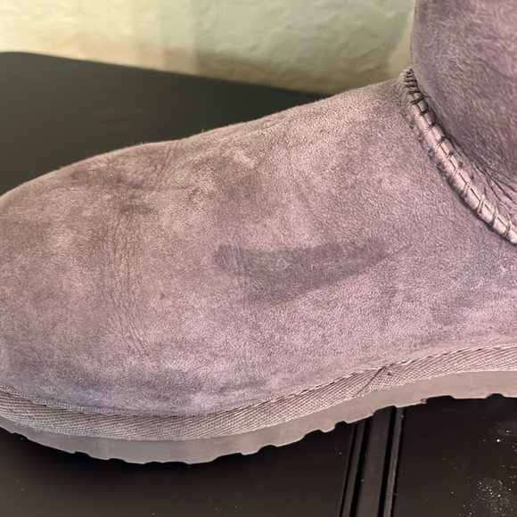 UGG classic Short Boot Grey Size 7 - Picture 8 of 8